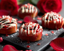 love-me-cinnamon-rolls-TN